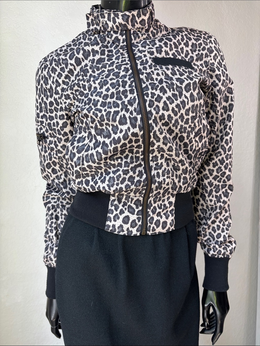 Beverly Hills Polo Club Leopard-Print Bomber Jacket in Black & Cream